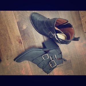 7.5 Booties. Wore Once.